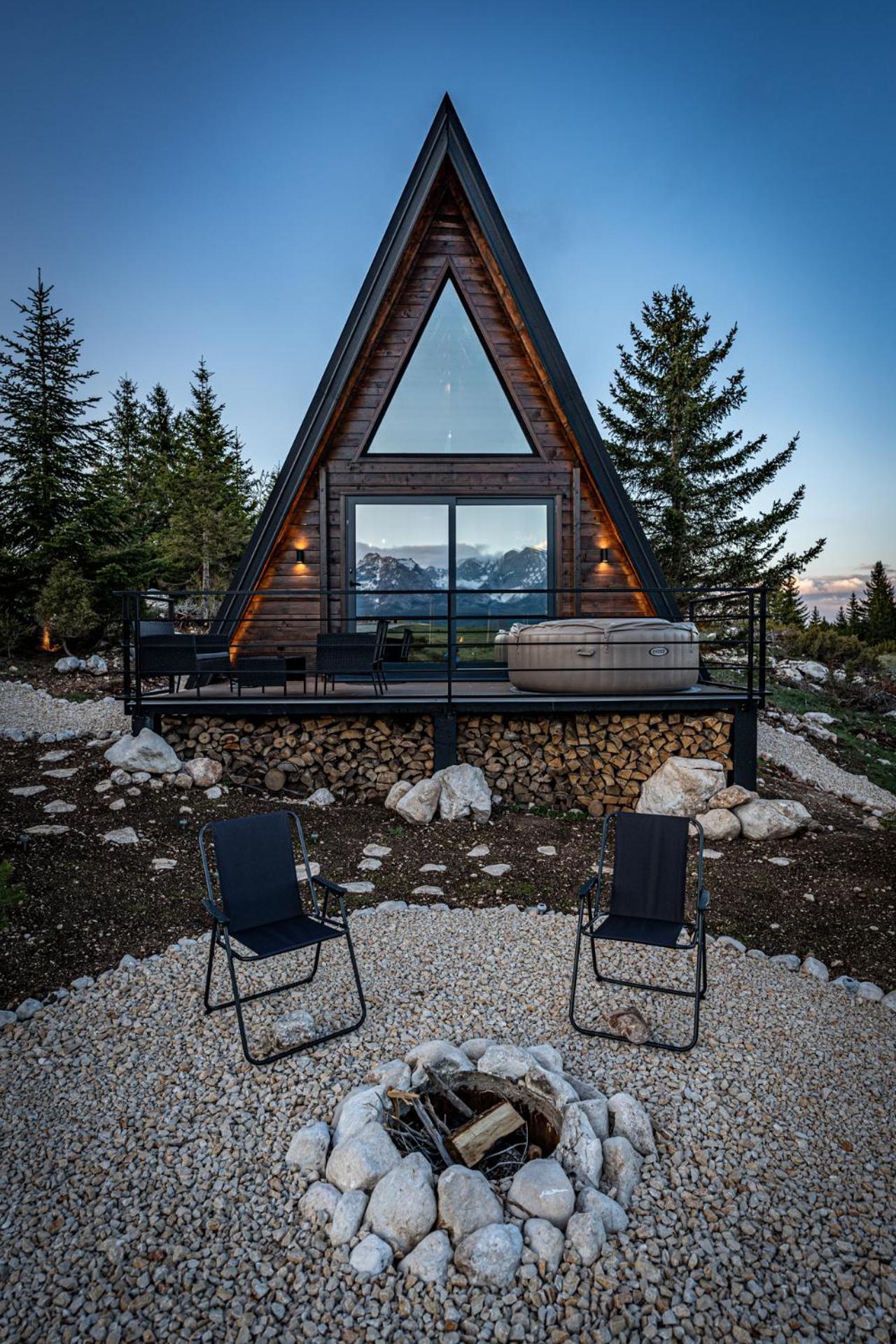 Peaksview Chalets جابلياك المظهر الخارجي الصورة